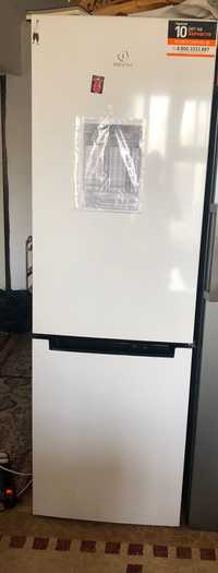 Холодильник  занузии