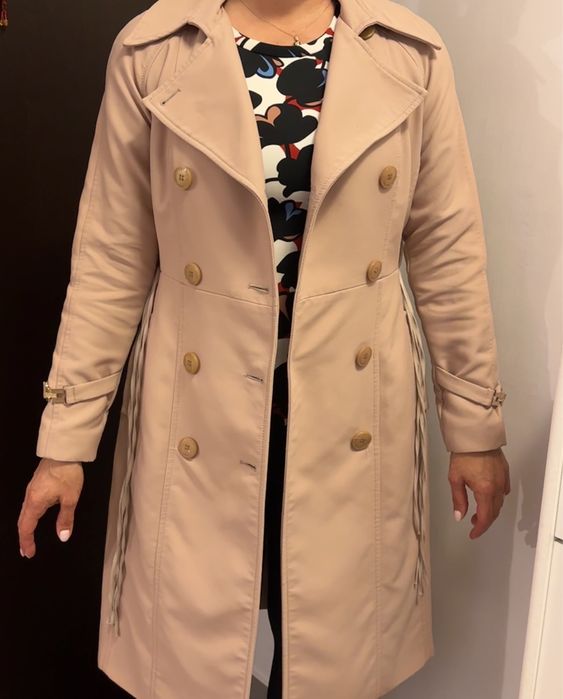 Elisabetta Franchi de la 7200 RON la 1100 RON