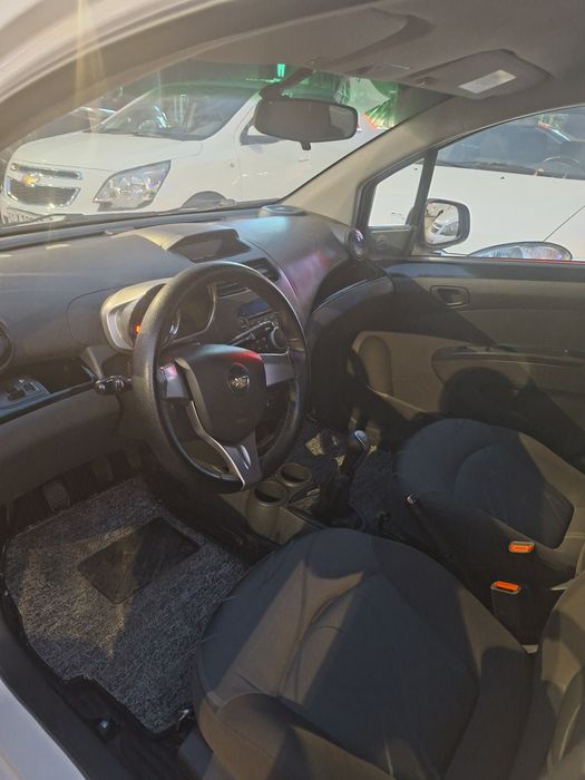 Spark  mehanika 6900$ narxi