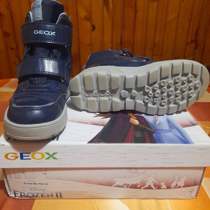 Geox детски зимни ботуши 35 номер два чифта