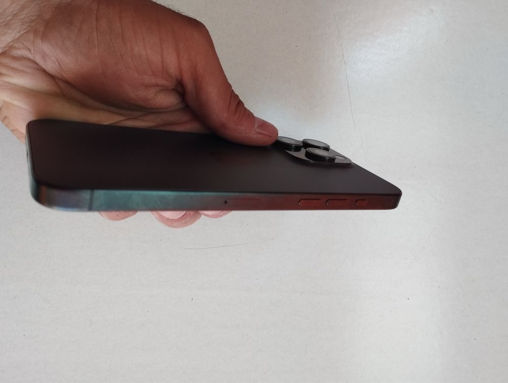 Iphone 15 pro Max 256GB ideal