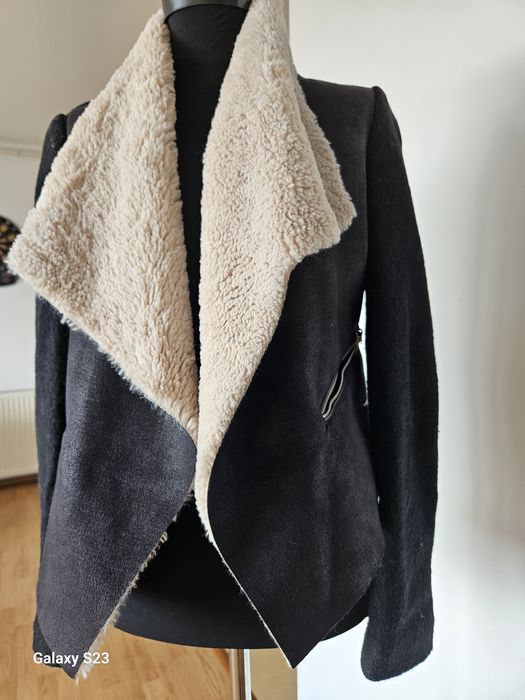 Haina Zara.S .150 lei