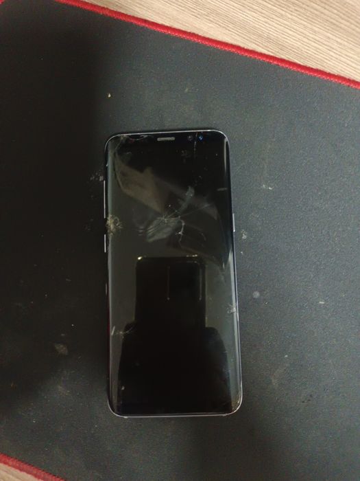Продам телефон Самсунг Галакси s8