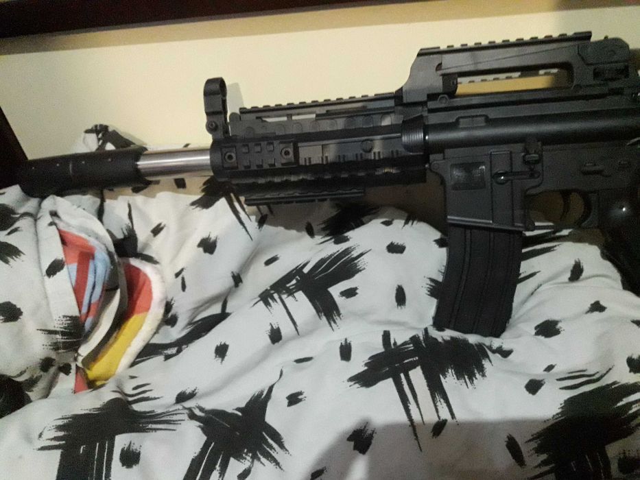 Airsoft Спрингов Автомат Colt M4 , 6mm caliber