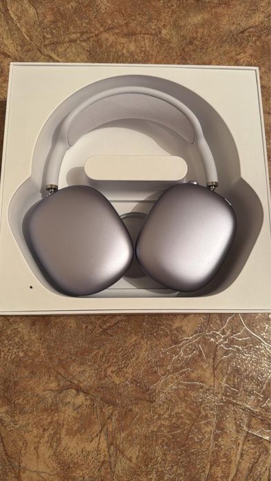 Apple AirPods Max 2
