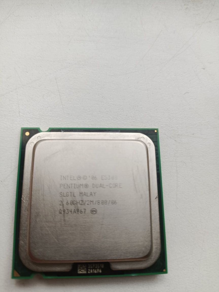 Intel Pentium Dual-core 2.60HZ