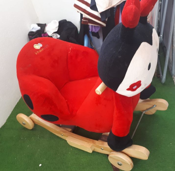 Balansoar Kinder Kraft 2in1 cu roti și sunet