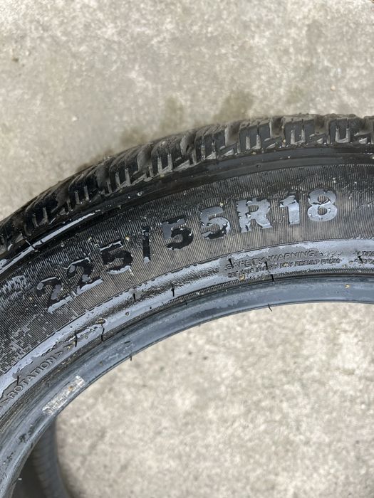 Продам шины зимние шипованные