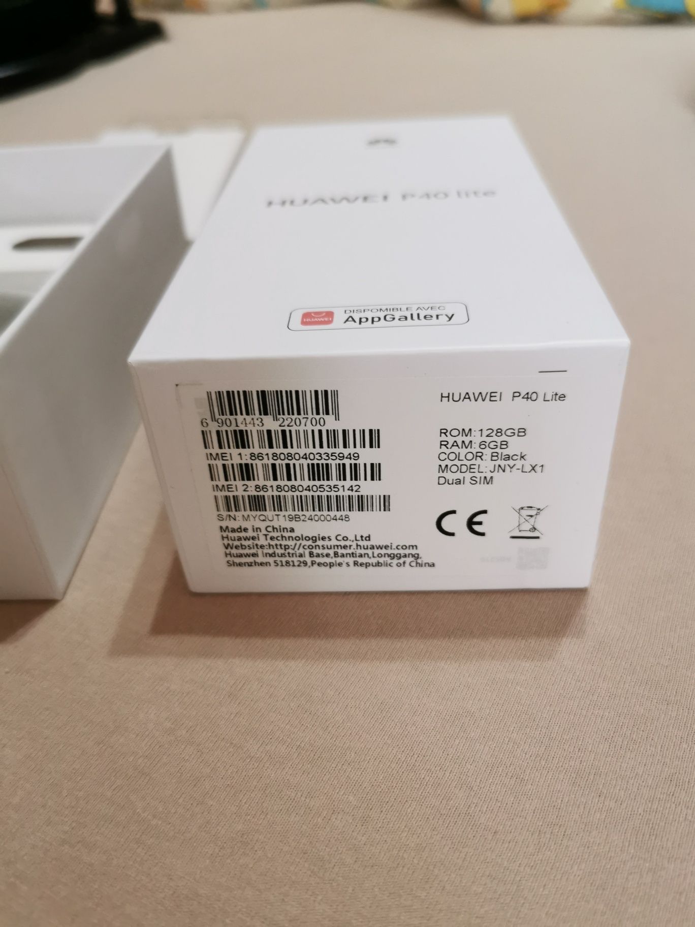 HUAWEI P40 lite nou garanție factura