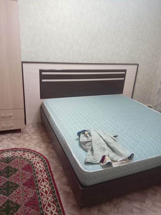 Продам 2х спальный кровать