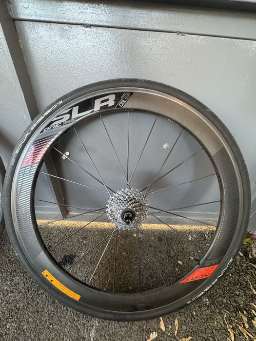 Продам карбоновые колеса giant slr1