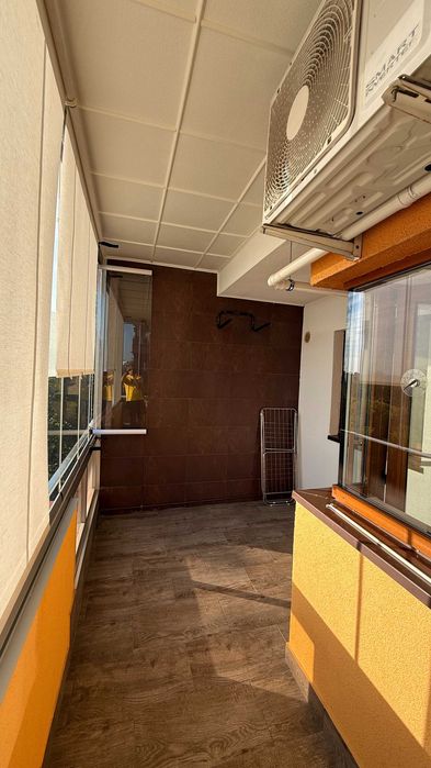 Vand apartament 3 camere - direct proprietar - mobilat si utilat