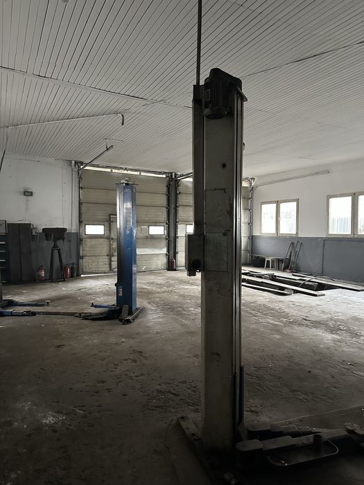 Inchiriez hala pentru service sau depozitate