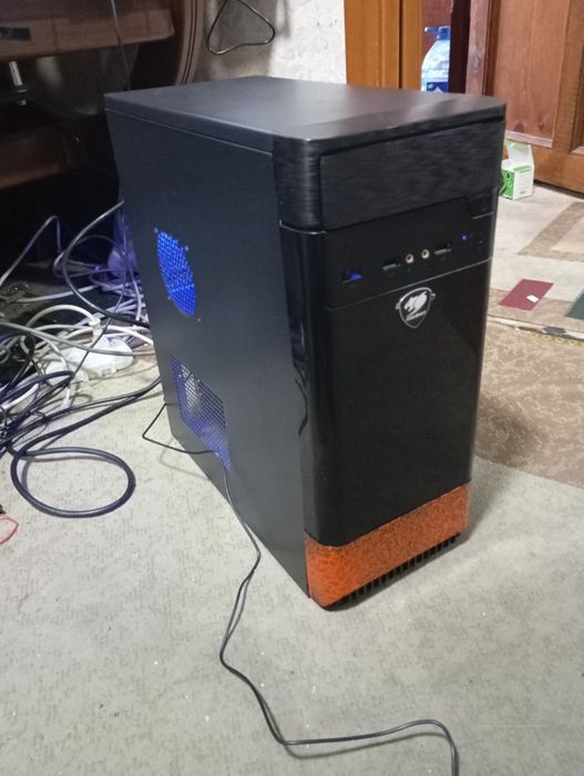 Компьютер системный блок
