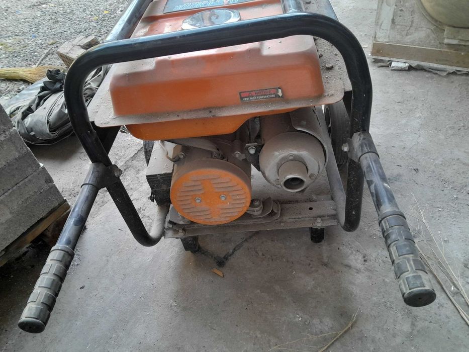 Продается Электрогенератор бензиновый CLASSICMOTOR 3.5KVA-3.0KVA