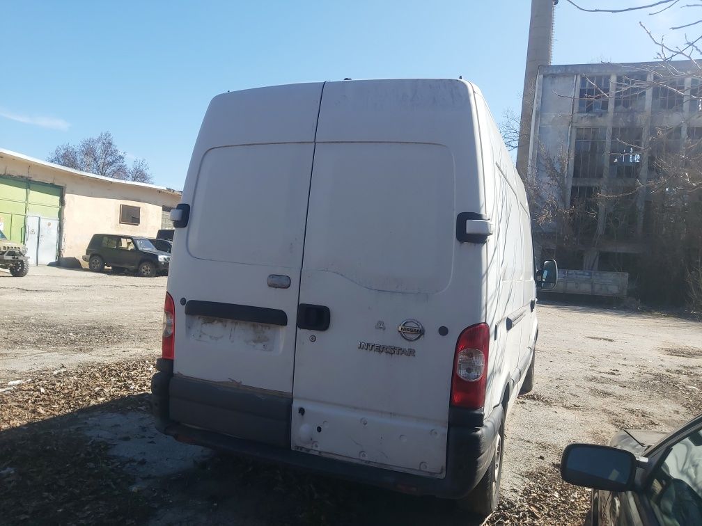 Нисан Примастар 2.5 130 к.с 2006 г