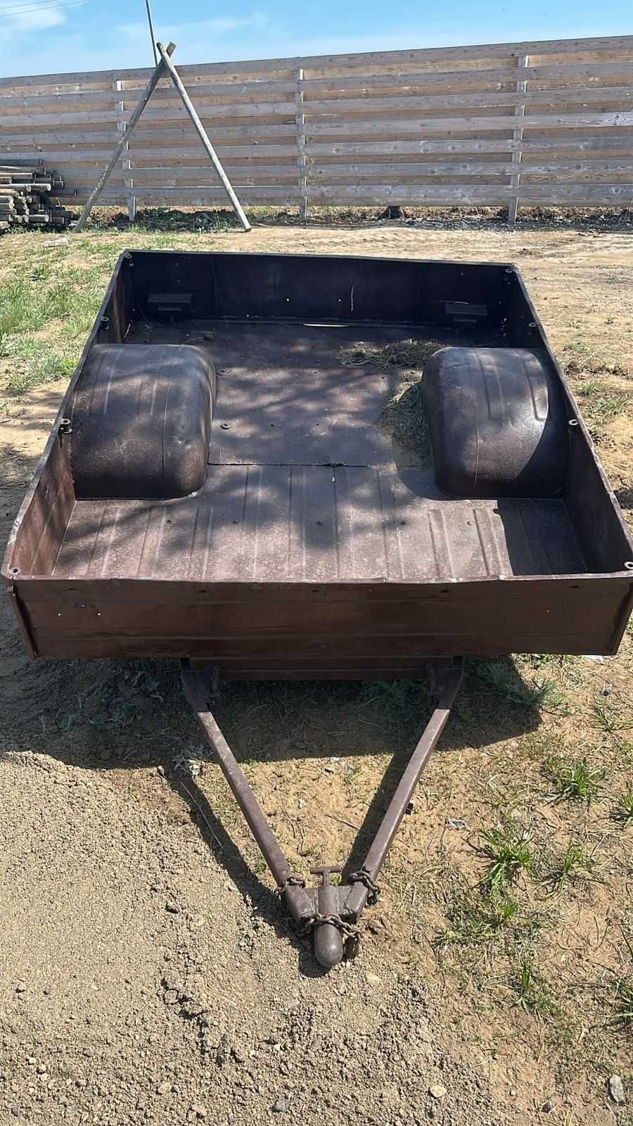 Прицеп срочно продам