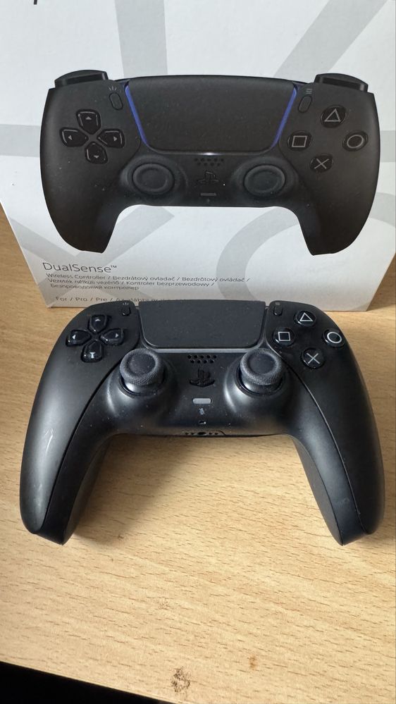 DualSence controller ps5