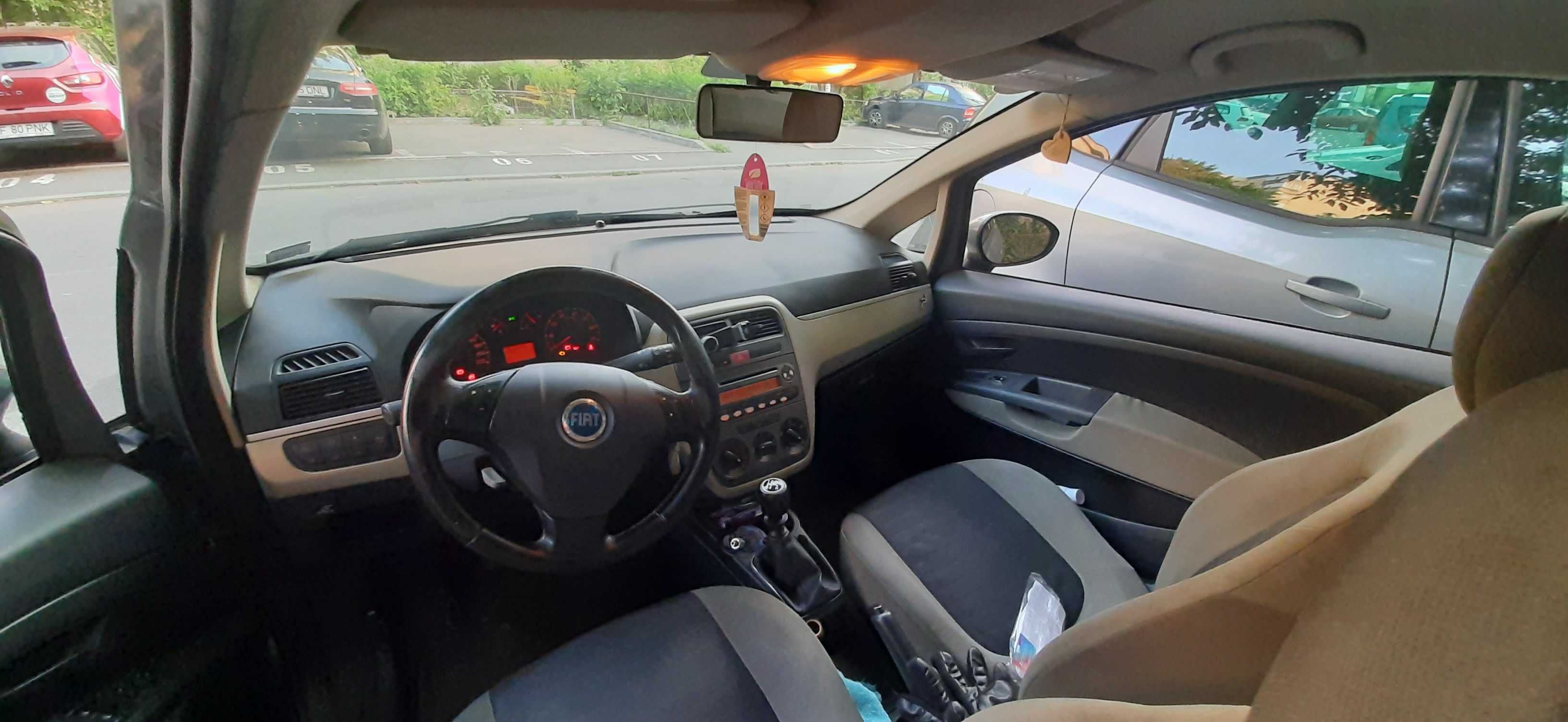 Vând Fiat Grande Punto/ benzină+GPL 900 € negociabil