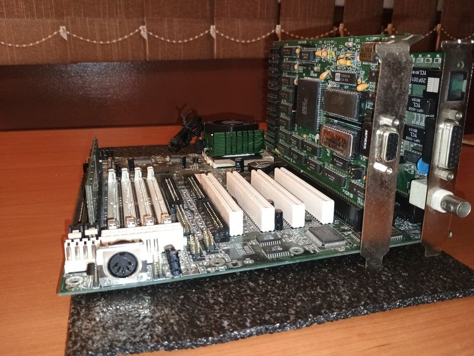 Kit PC retro complet 1997 (cpu raritate)