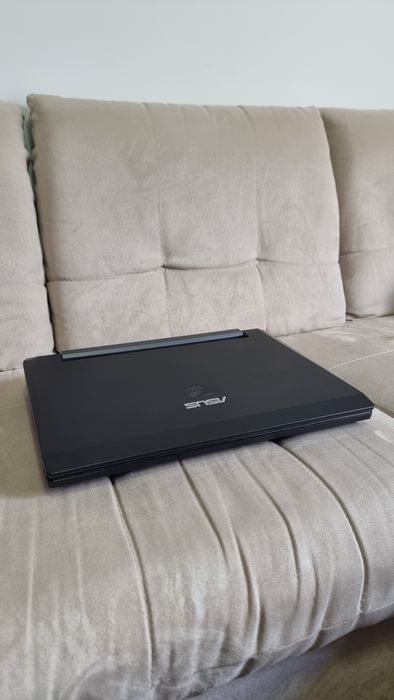 Laptop Asus rog g74sx 16 gb ram