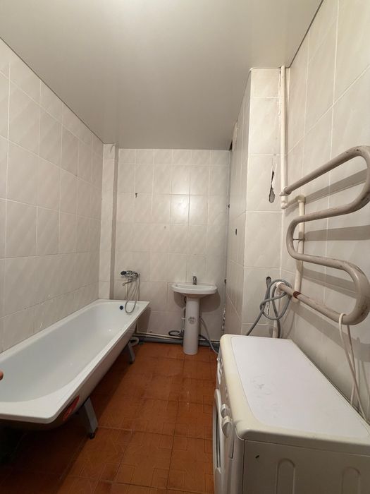 Продается 2 комн кв .р-н зачаганск.