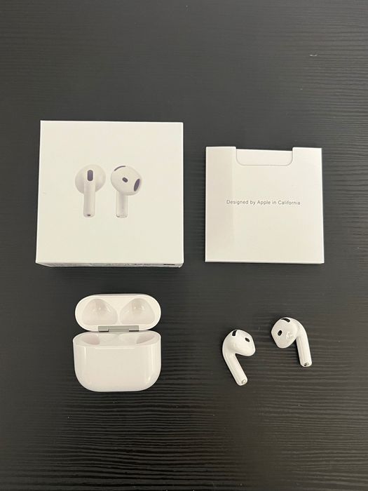 AirPods 4 / Нови безжични слушалки