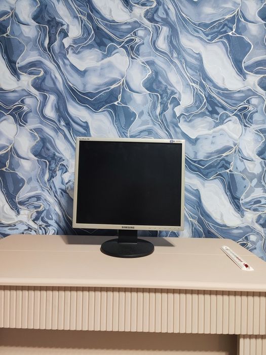 Продам монитор в хорошем состоянии