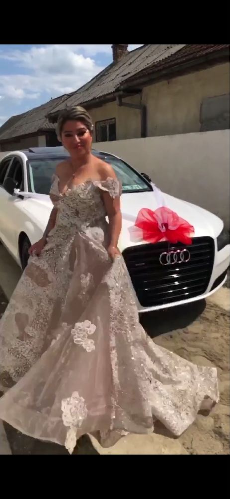 Rochie eleganta pentru nasa sau mama soacra . Mesaj in privat .
