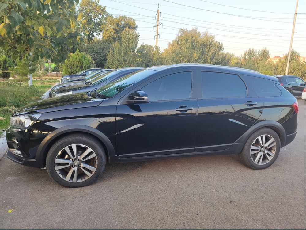 Lada vesta cross enjoy pro 2022