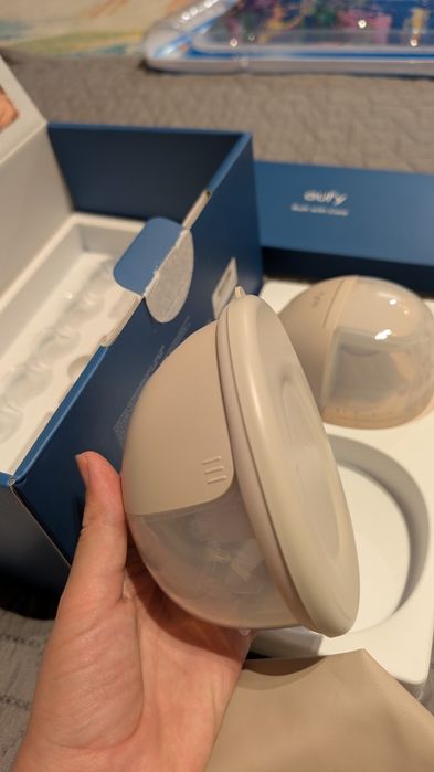 Pompa de san Eufy S1 cu functie de încălzire