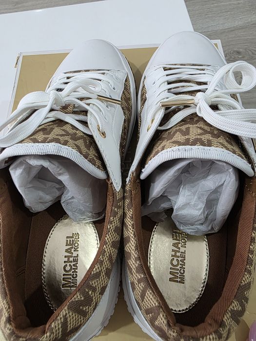 Adidasii Originali Michael Kors