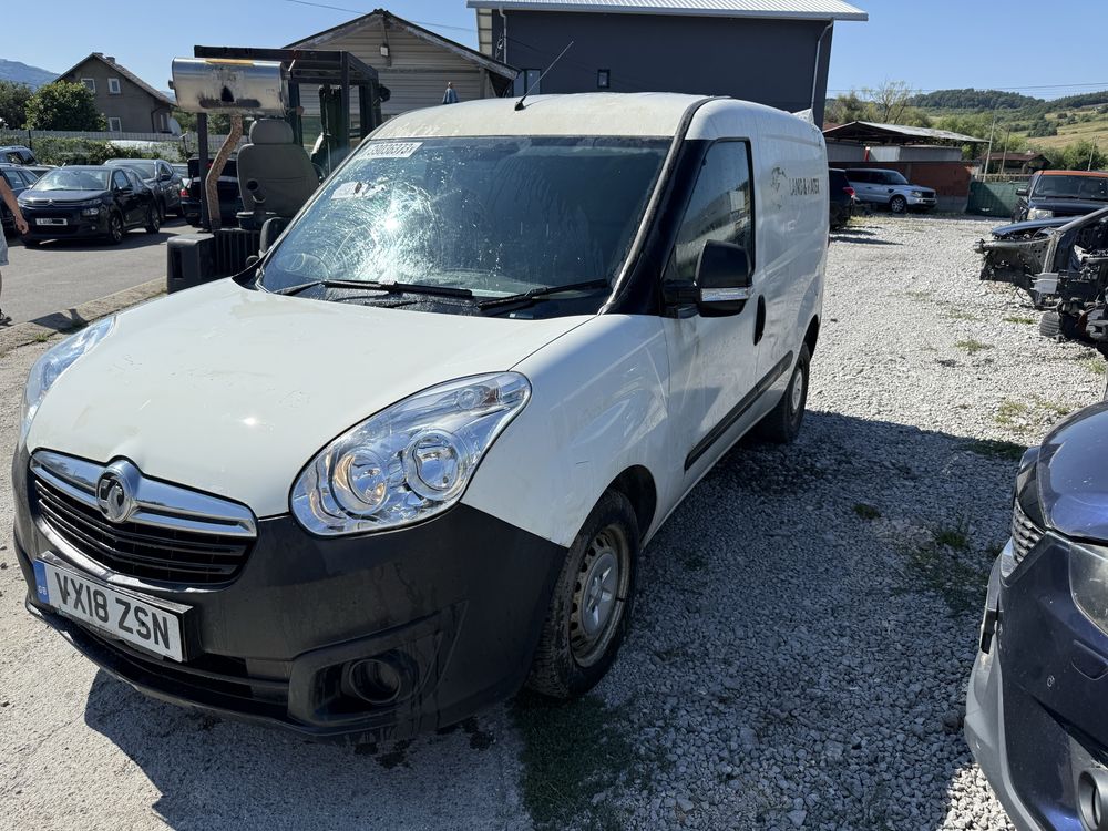Opel Combo D 1.6CDTI 2017г. на части/Опел Комбо Д 1.6ЦДТИ на части