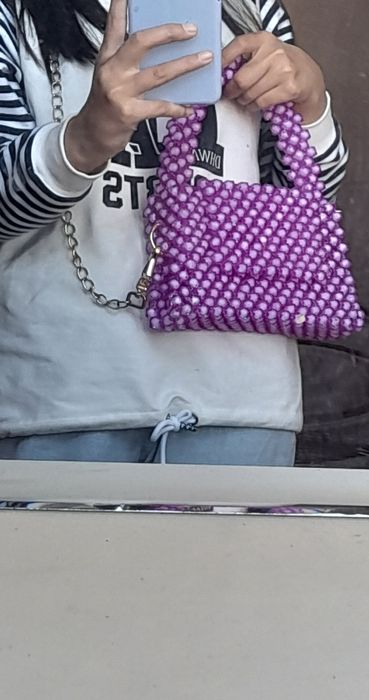 Сумка феолетовая закрывается на магните