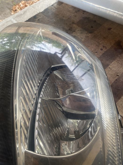 Ляв фар за ситроен ц3