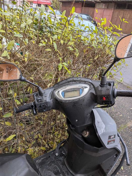 Scuter KUBA usor urilizat