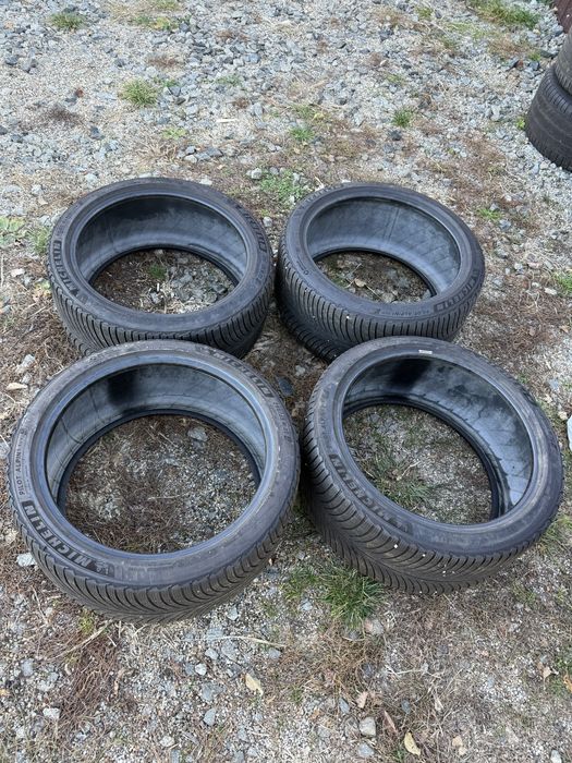 4 cauciucuri de iarna Michelin 295/35/21 an 2021