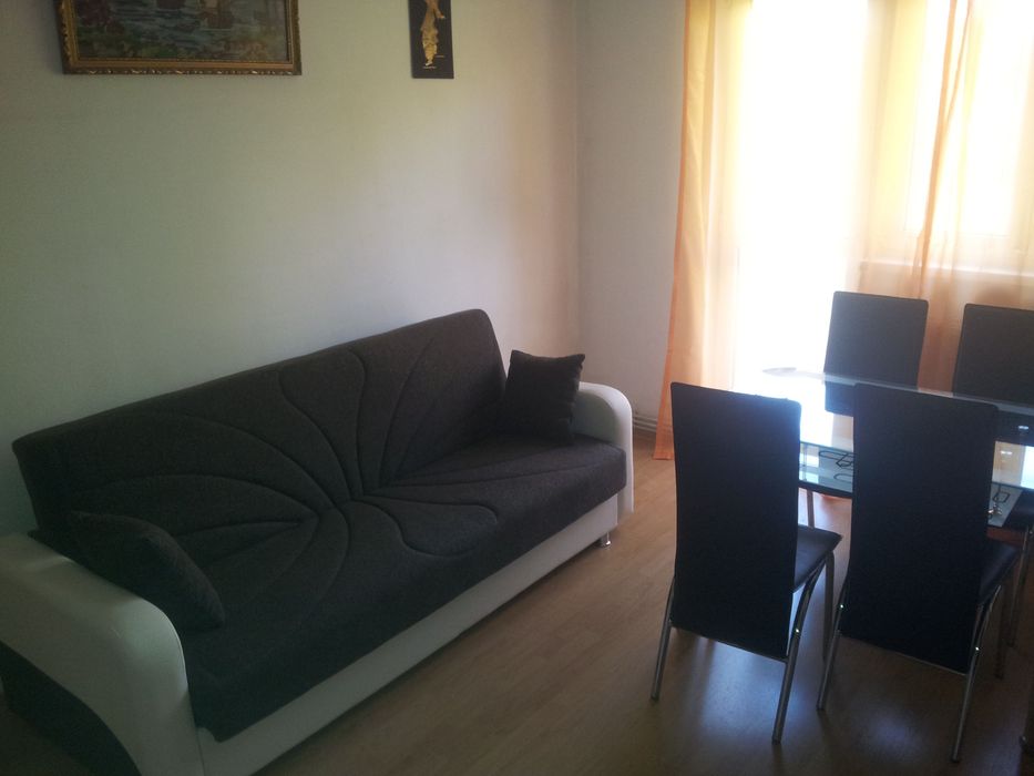 Apartament Drumul Taberei v-a-v parcul Moghioros cu 4 camere