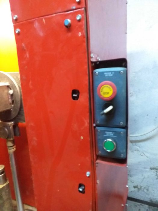 Utilaj industrial semi-automat pentru formare ceramică (300–400 buc)