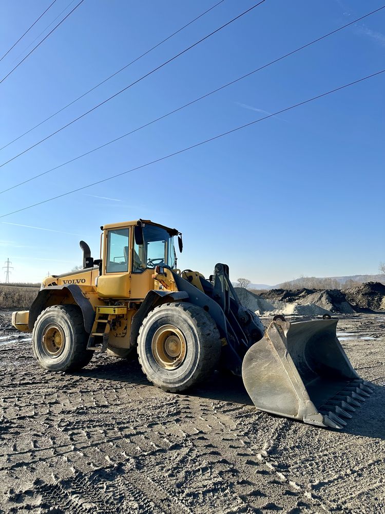VOLVO L110 E , Incarcator frontal / Volă