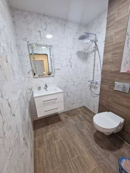 Продава се Двустаен апартамент в Пловдив, Остромила - 70 кв.м за 1766 €/кв.м - Снимка #4