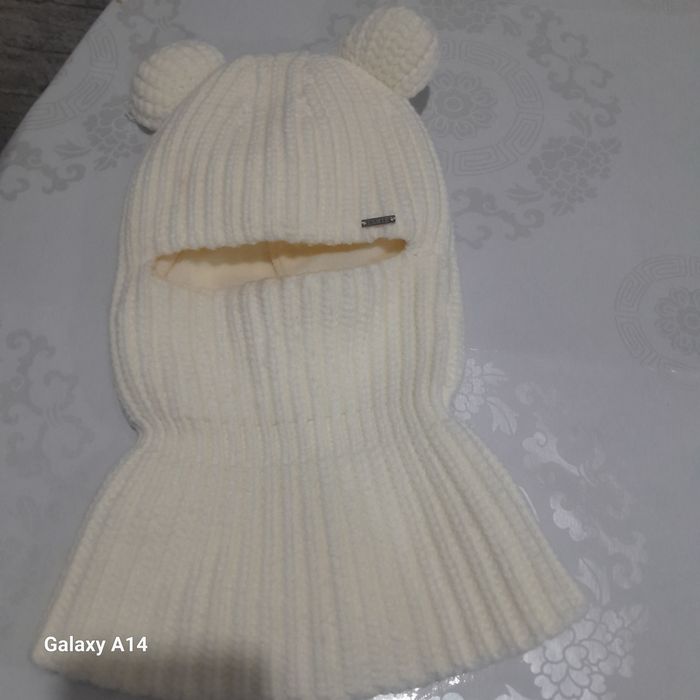 Продам новую шапку 2 в 1