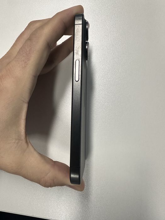 iPhone 15 Pro 128GB 100% батерия Много добро състояние!