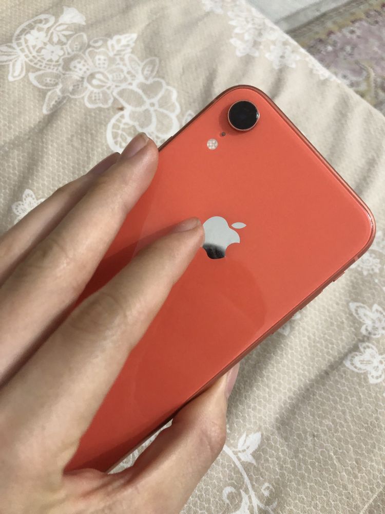 iPhone хr в редком цвете