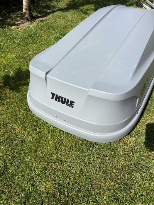 set thule: cutie portbagaj, bare transversale si picioare de prindere