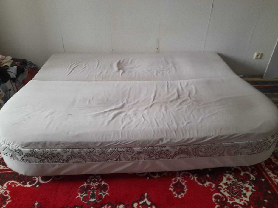 Диван б/у Лесная поляна