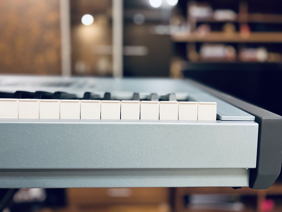 Yamaha Motif XS8 НОВ! + Thon Hard Case