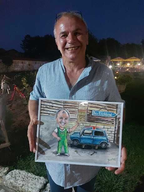 Карикатури и Портрети по снимка + РАМКА | Готов подарък за 3 дни