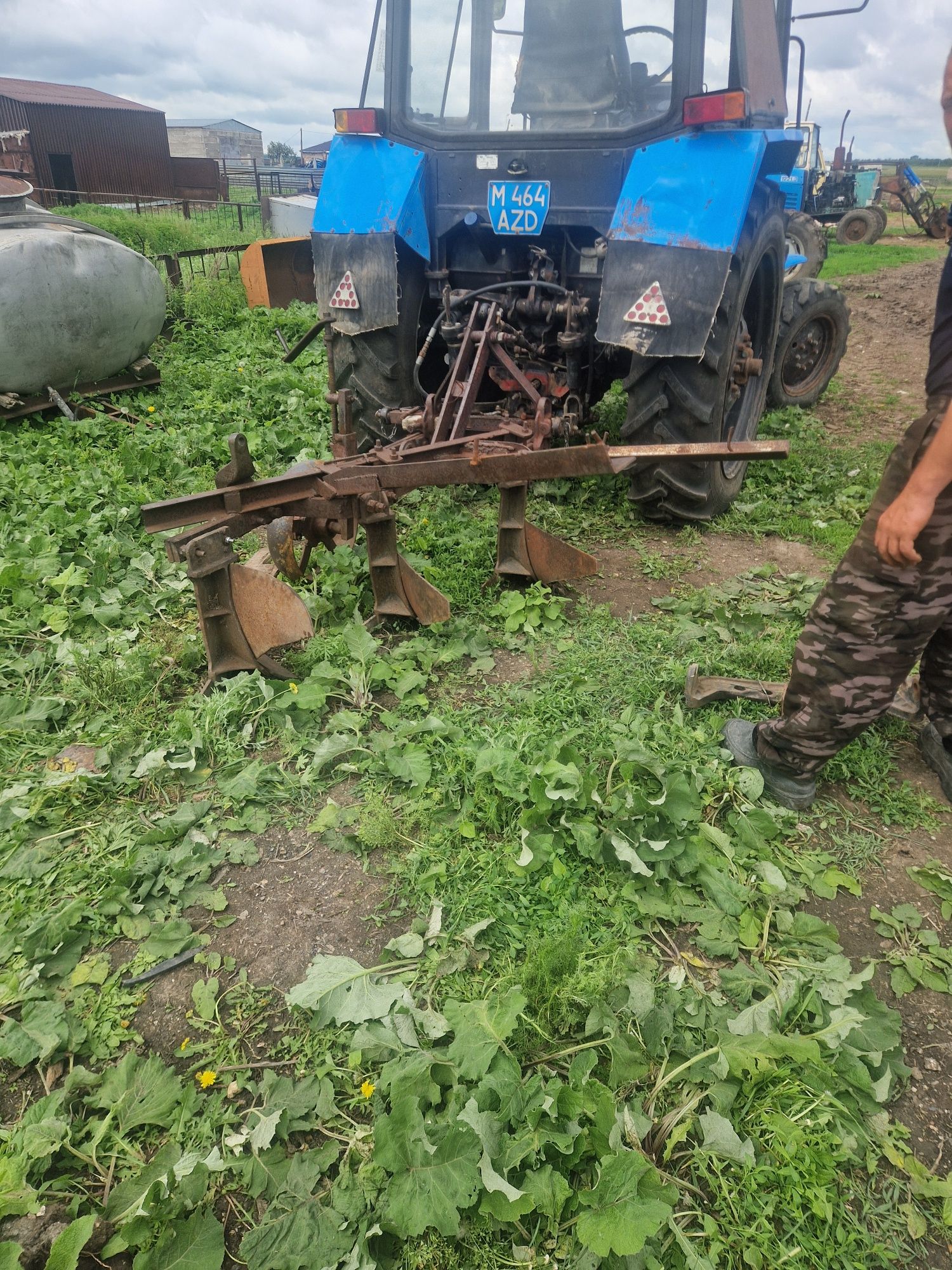 Плуг мтз 3 корпуса