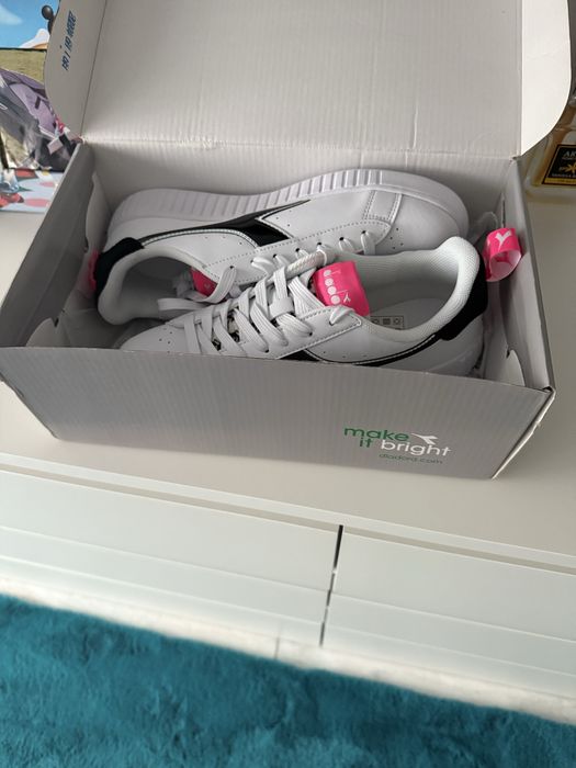 Adidasi diadora 37